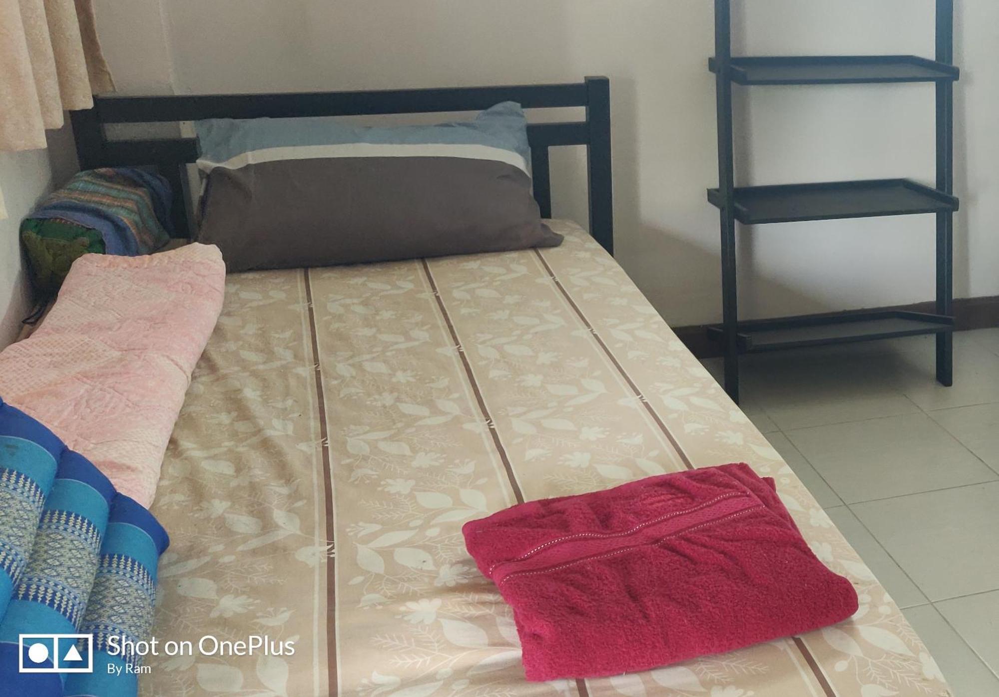 Manu V House Hotel Ayutthaya Bagian luar foto